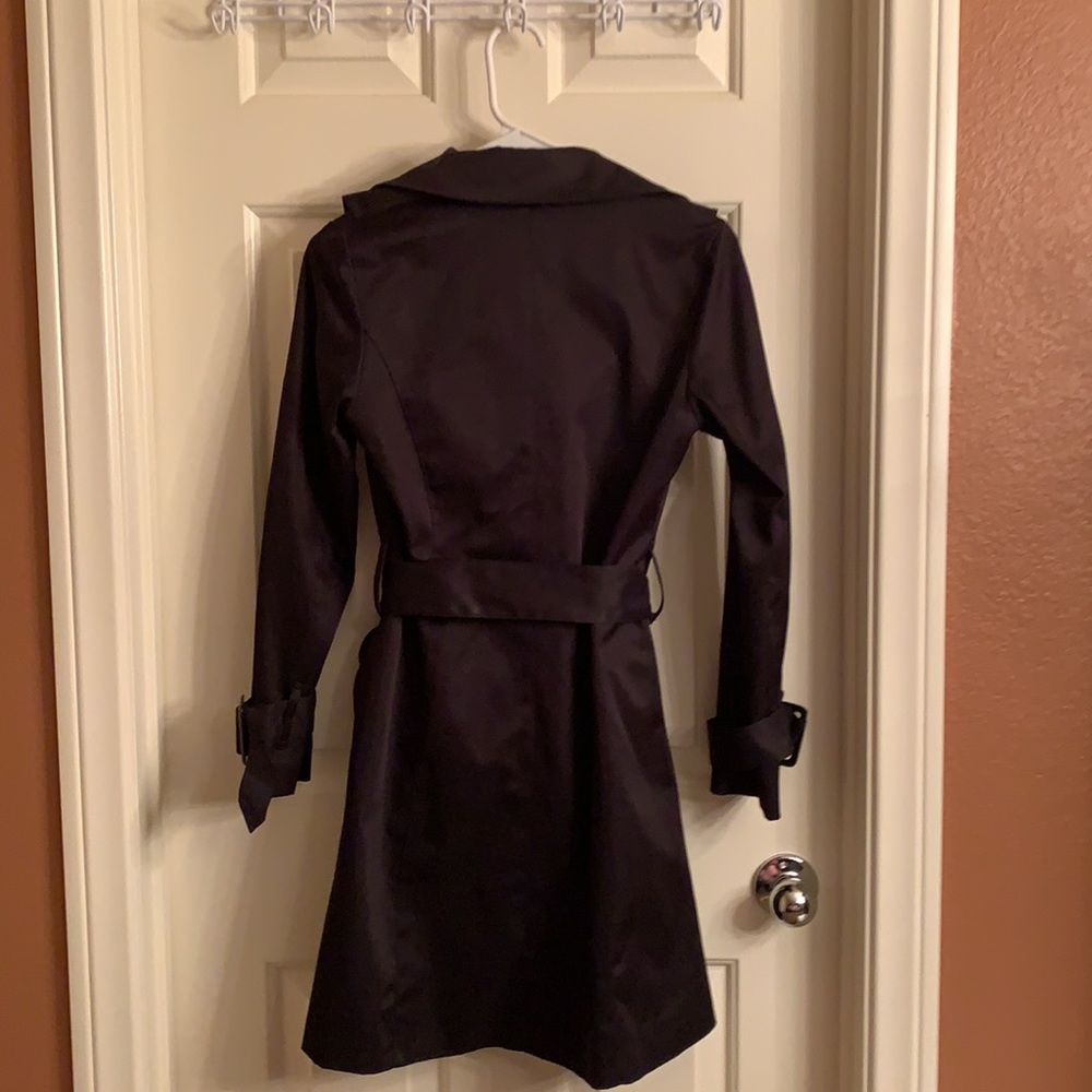 Bikes Mid length Black Modern Trench Coat. Size Medium. Winter. Ruffles/ Belt - Picture 3 of 4